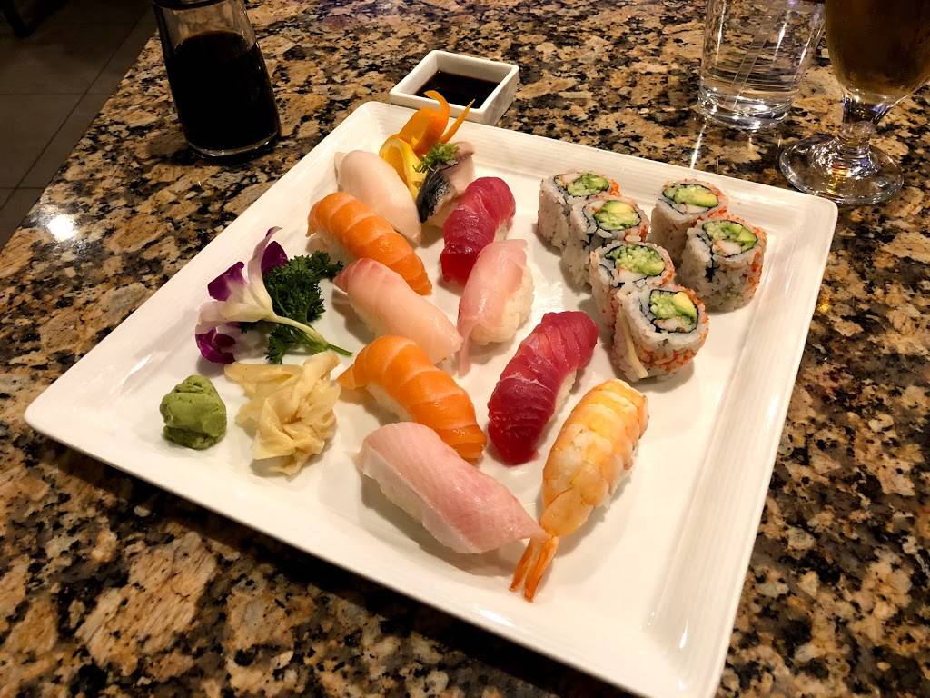 Fins Sushi & Grill | restaurant | 354 Chestnut Hill Ave, Brighton, MA 02135, USA | 6177310018 OR +1 617-731-0018