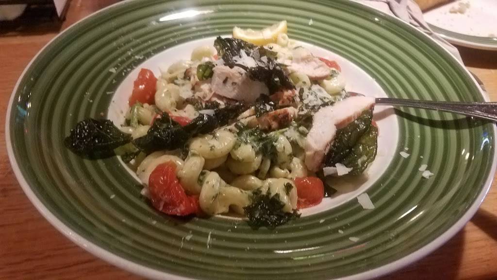 Applebees Grill + Bar | restaurant | 5301 Old Redwood Hwy N, Petaluma, CA 94954, USA | 7077920500 OR +1 707-792-0500