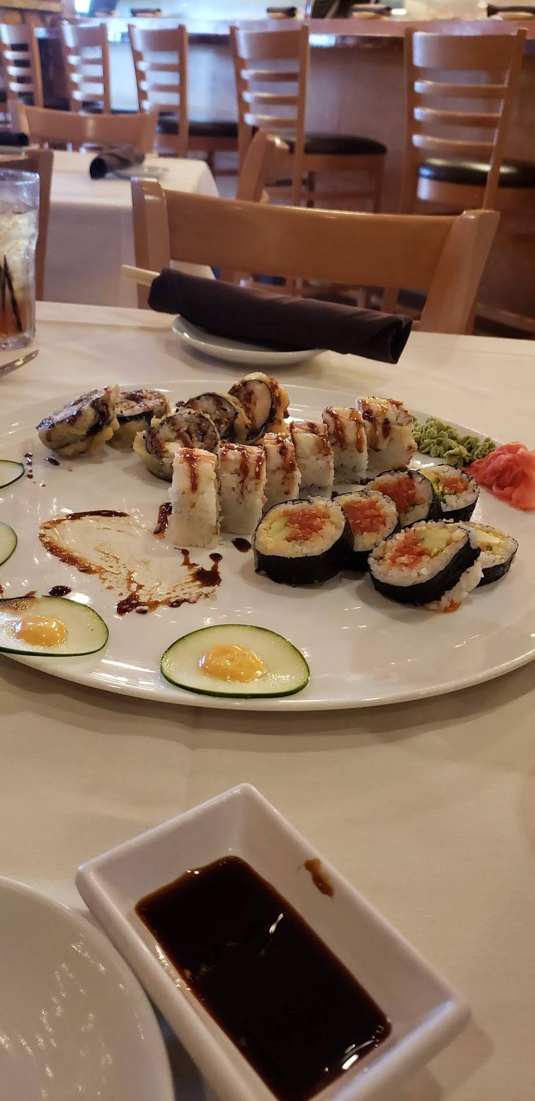 Naked Tchopstix | restaurant | 8607 US-24, Fort Wayne, IN 46804, USA | 2604362211 OR +1 260-436-2211