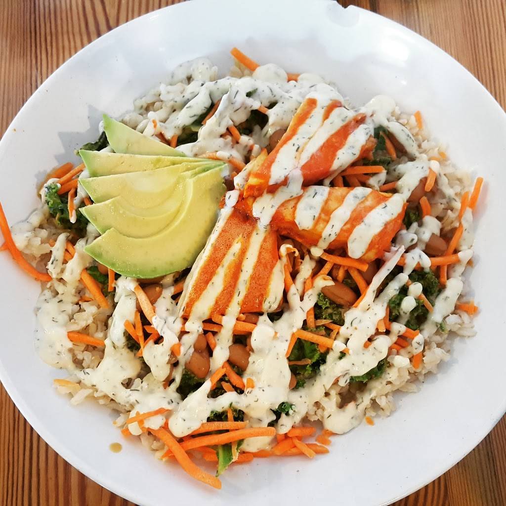 Cashew | restaurant | 149 River St, Chattanooga, TN 37402, USA | 4233555486 OR +1 423-355-5486