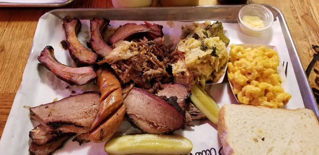 Sugarfire Smoke House - Indy | restaurant | 24 W Washington St, Indianapolis, IN 46204, USA | 3174931293 OR +1 317-493-1293