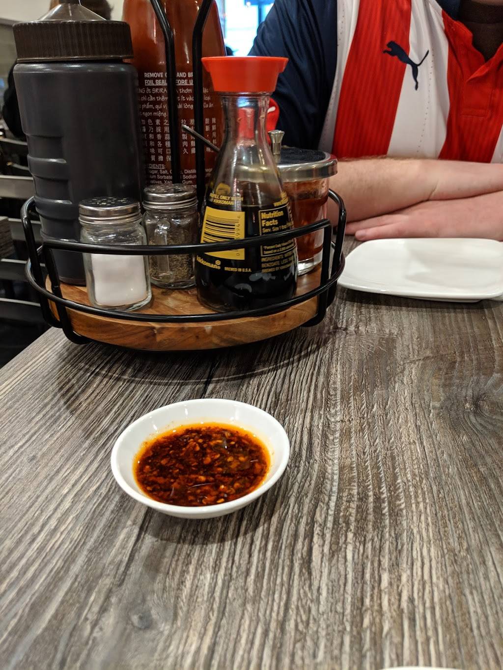 Pholosophy | restaurant | 226 Haverford Ave, Narberth, PA 19072, USA | 6108815111 OR +1 610-881-5111