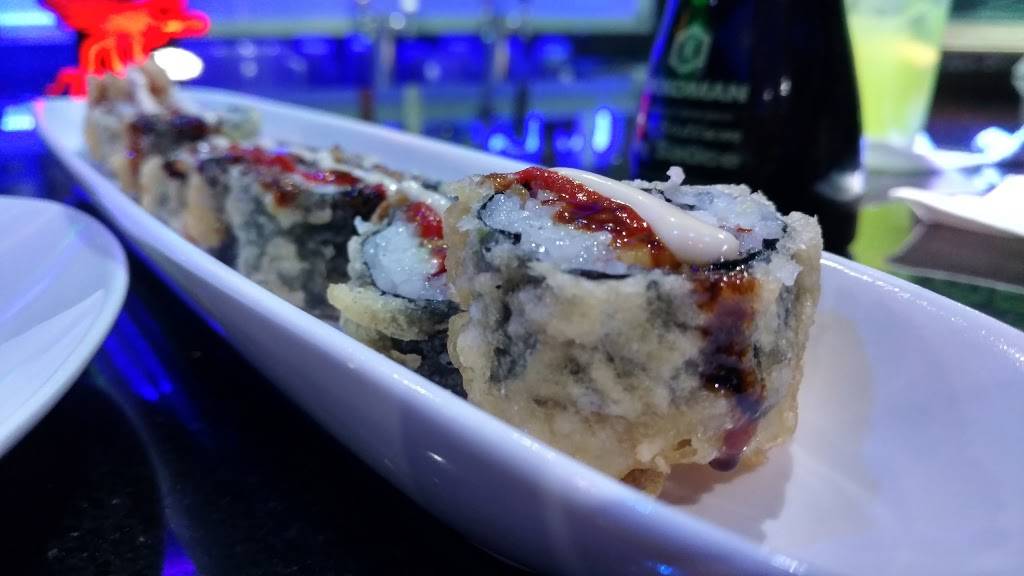 Oishii Sushi & Heartbeat KTV | restaurant | 1000 K St #200, Sacramento, CA 95814, USA | 9165578088 OR +1 916-557-8088