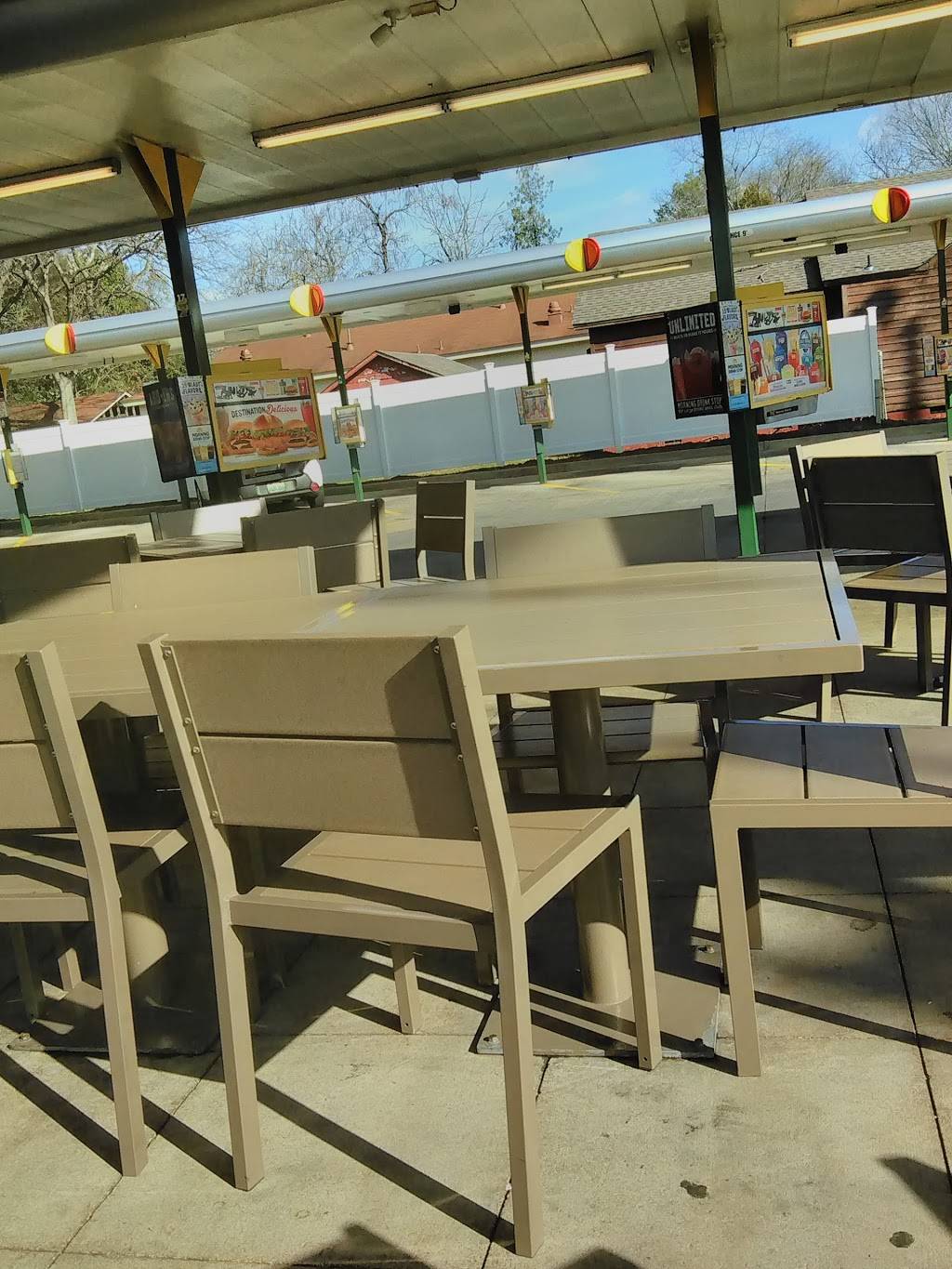 Sonic Drive-In | restaurant | 2025 Carter Hill Rd, Montgomery, AL 36106, USA | 3348340620 OR +1 334-834-0620