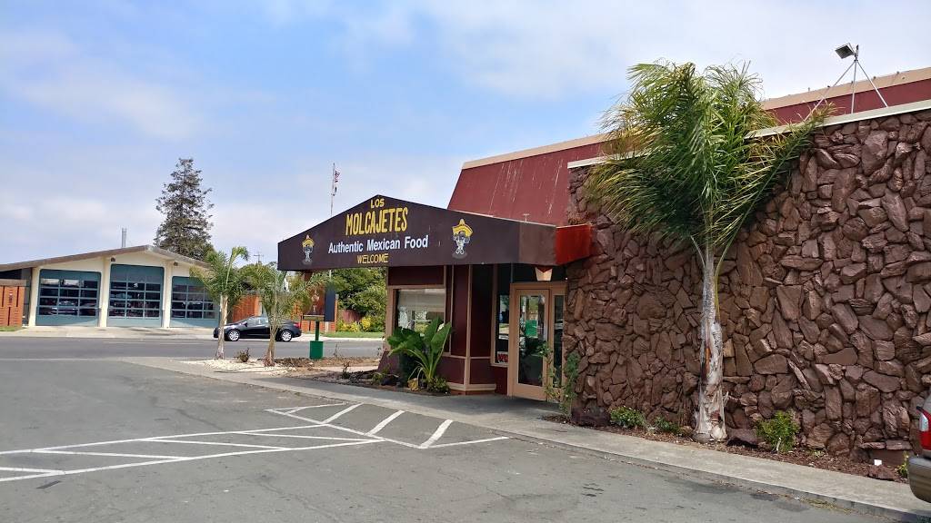 Los Molcajetes | restaurant | 901 Redwood St, Vallejo, CA 94590, USA | 7075635710 OR +1 707-563-5710