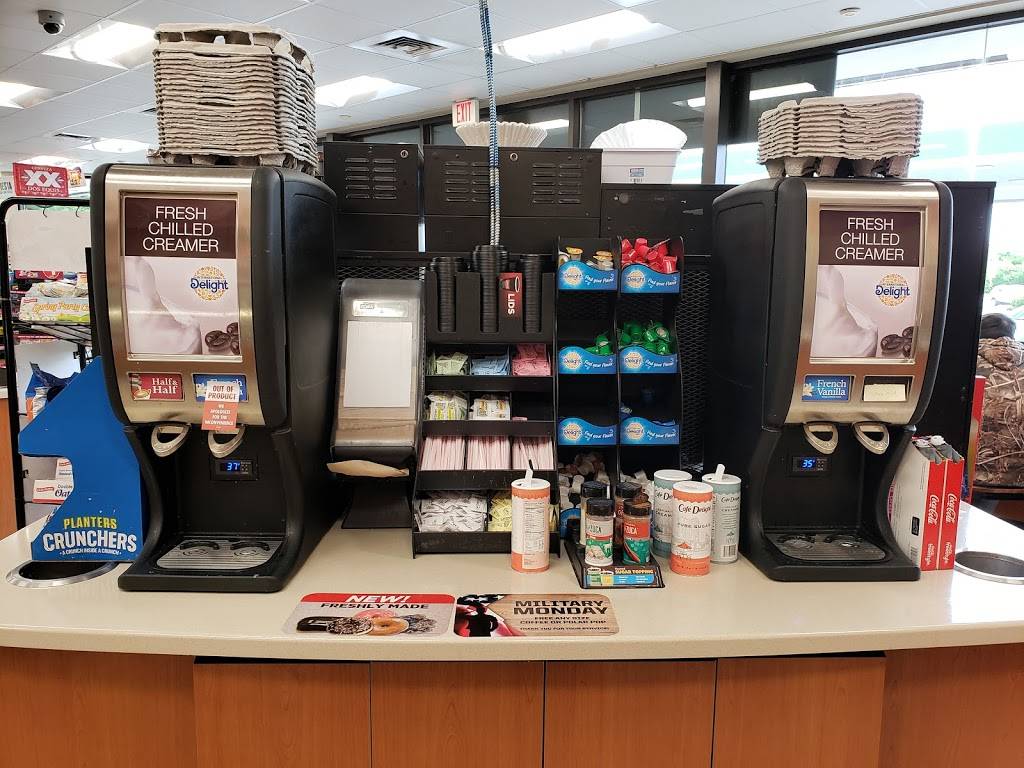 Circle K | cafe | 9675 Culebra Rd, San Antonio, TX 78251, USA | 2106842875 OR +1 210-684-2875