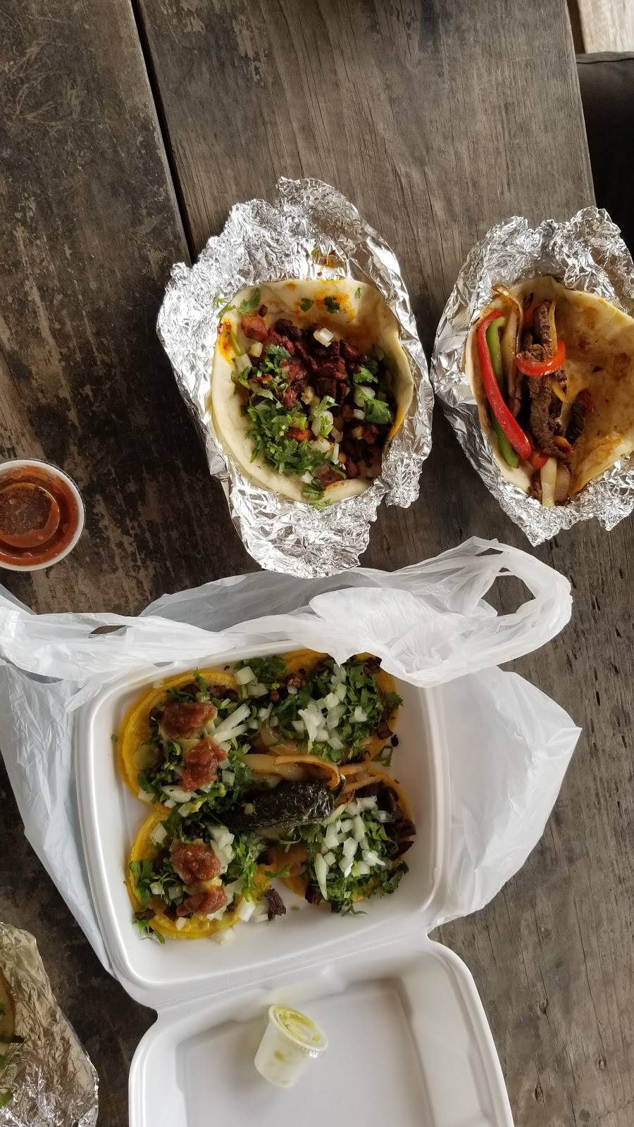 Rodriguez Mexican Kitchen | restaurant | 101 N 4th St, Jarrell, TX 76537, USA | 5127464172 OR +1 512-746-4172