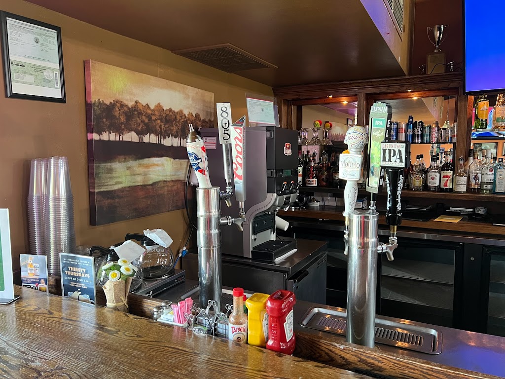 10th hole bar & grill | restaurant | 1456 E Mendocino St Suite b, Altadena, CA 91001, USA | 6267973821 OR +1 626-797-3821