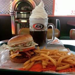 A&W Restaurant | restaurant | 11211 East 40th St S Hwy, Independence, MO 64055, USA | 8163589733 OR +1 816-358-9733