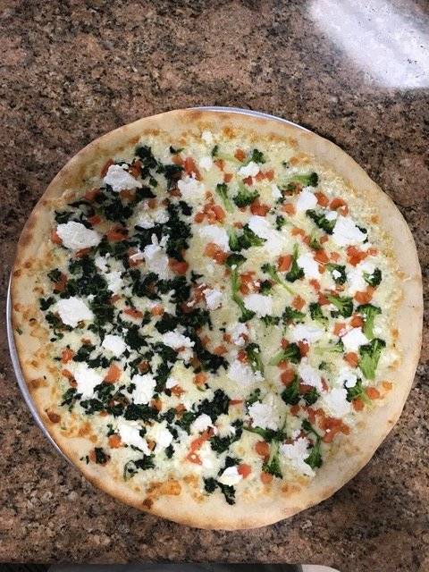 Lucas Pizza | meal delivery | 3324 Limekiln Pike, Chalfont, PA 18914, USA | 2159978500 OR +1 215-997-8500