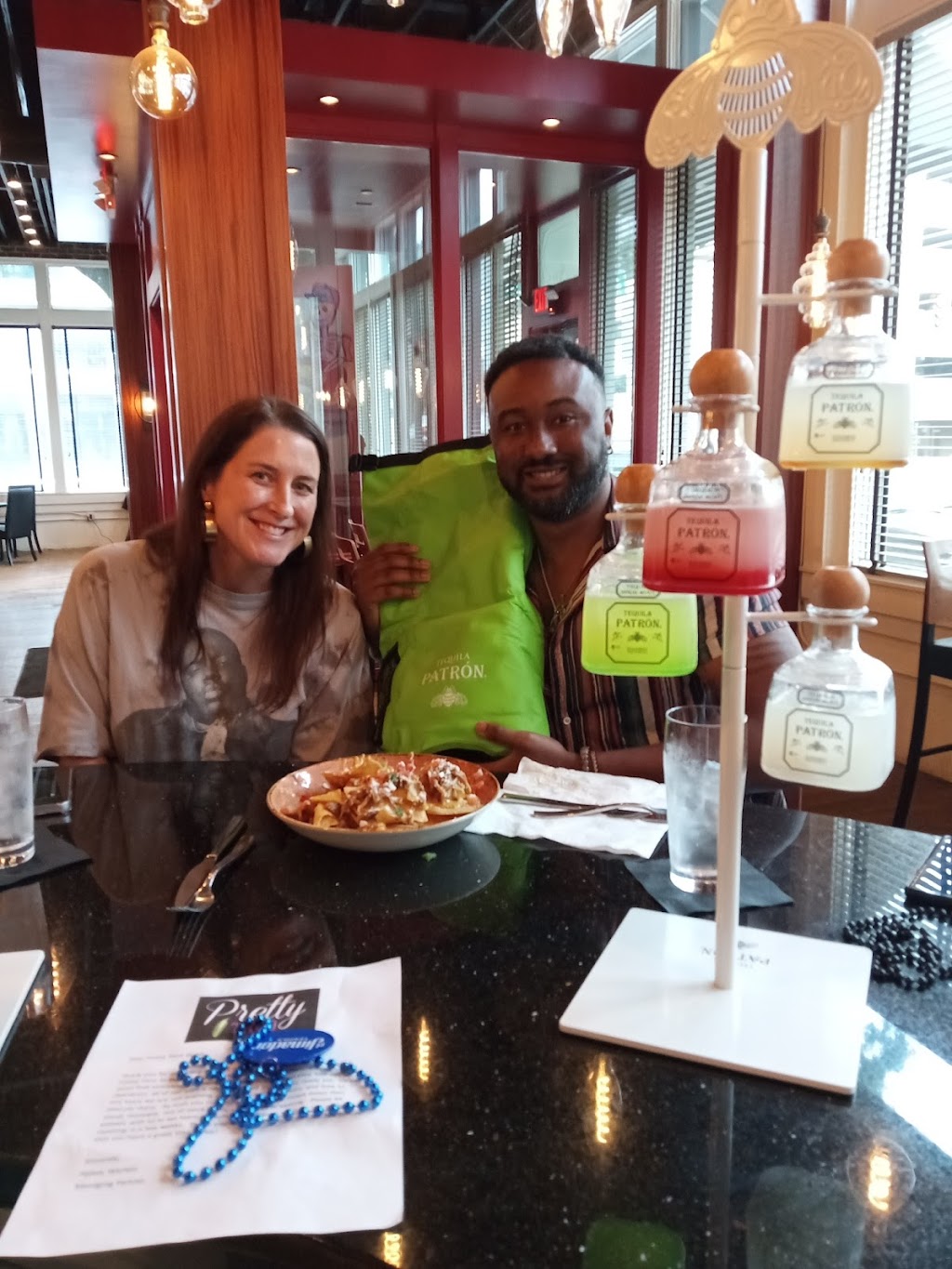 Pretty Taco | restaurant | 265 S Front St, Memphis, TN 38103, USA | 9015098120 OR +1 901-509-8120