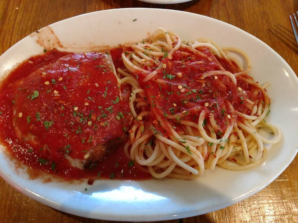Johnny Carinos | restaurant | 870 Creekview Dr, Columbus, IN 47201, USA | 8123722266 OR +1 812-372-2266