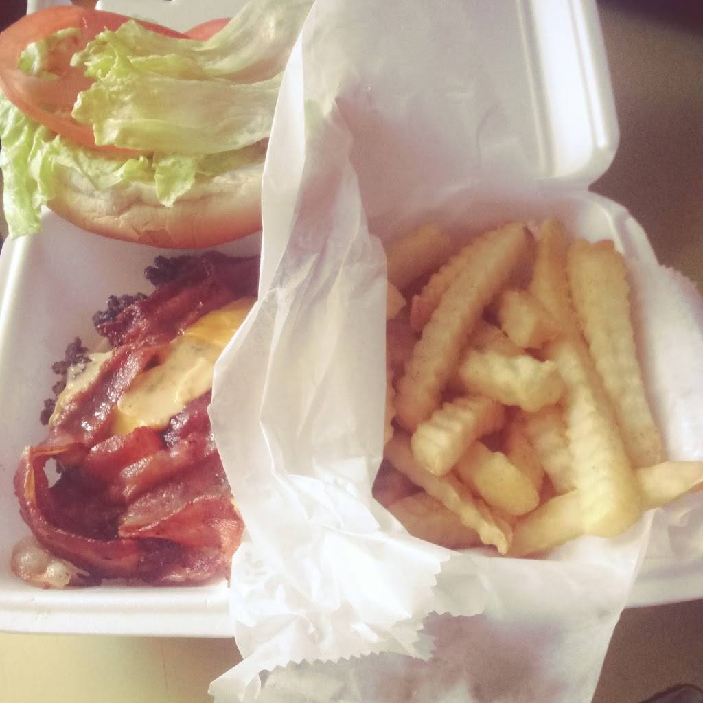 Kearneys Drive-In | restaurant | 2953, 505 Southbound St, Lexington, NC 27292, USA | 3362498227 OR +1 336-249-8227