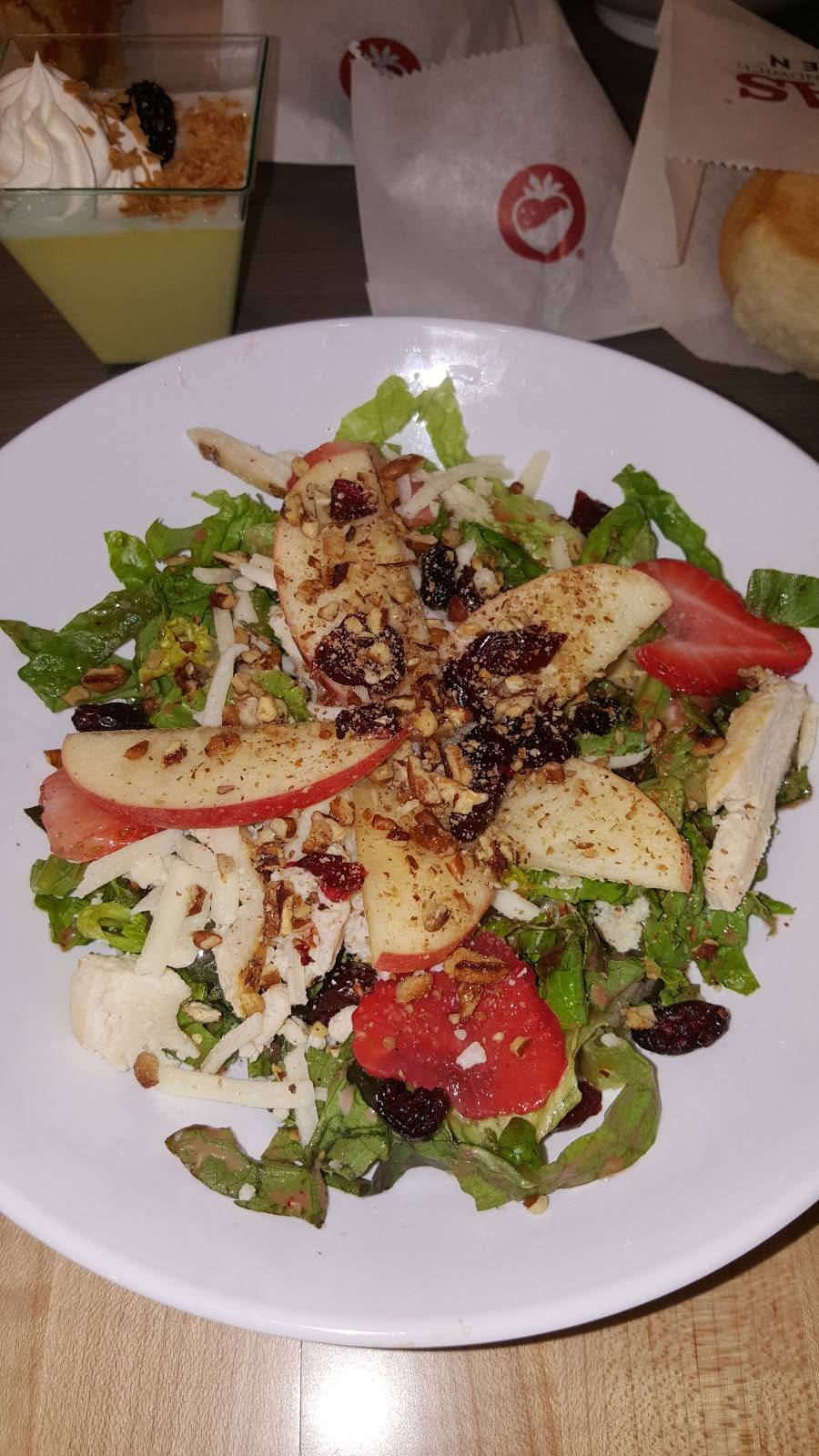 Cafe Zupas | restaurant | 8775 W Sura Lane #108, Greenfield, WI 53228, USA | 4142091558 OR +1 414-209-1558