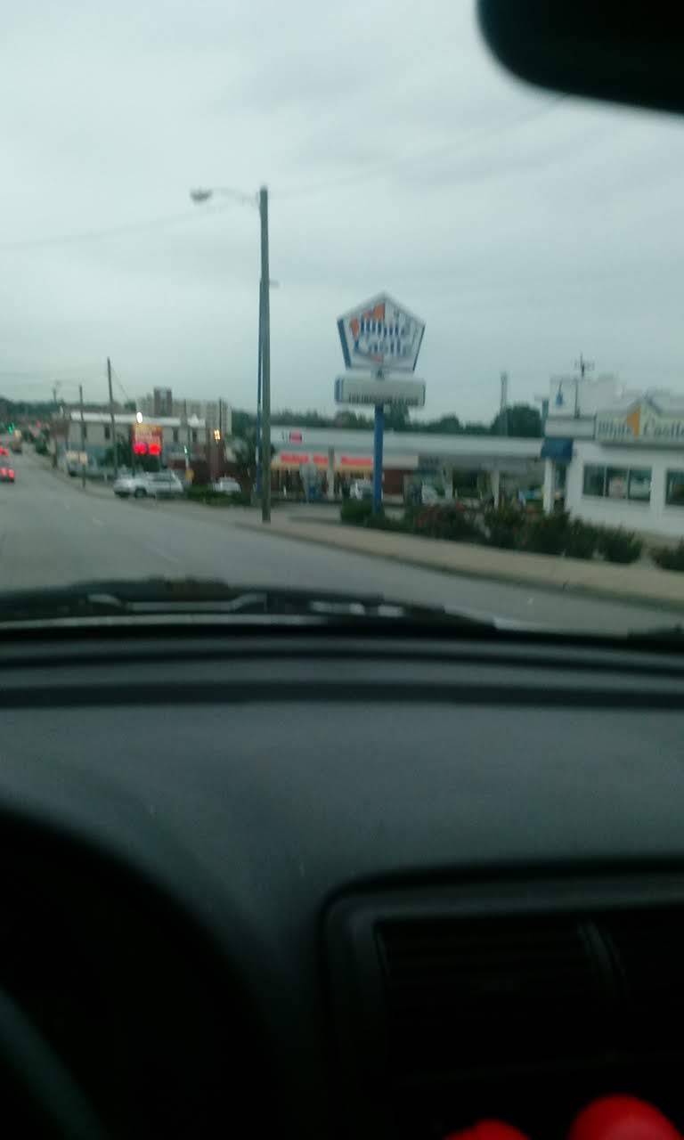 White Castle | restaurant | 5075 Montgomery Rd, Norwood, OH 45212, USA | 5136314450 OR +1 513-631-4450