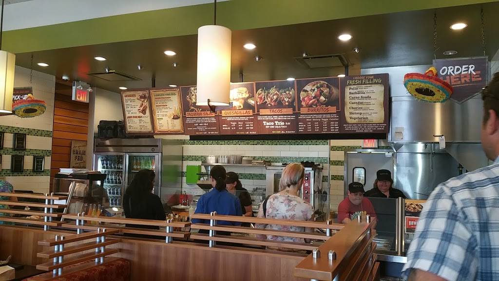 Mucho Burrito Fresh Mexican Grill | restaurant | 66 Strathy Rd, Cobourg, ON K9A 5X4, Canada | 9053731111 OR +1 905-373-1111