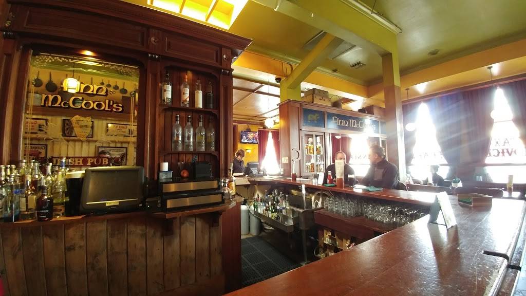 Finn McCools | restaurant | 2702 Main St, Santa Monica, CA 90405, USA | 3104521734 OR +1 310-452-1734