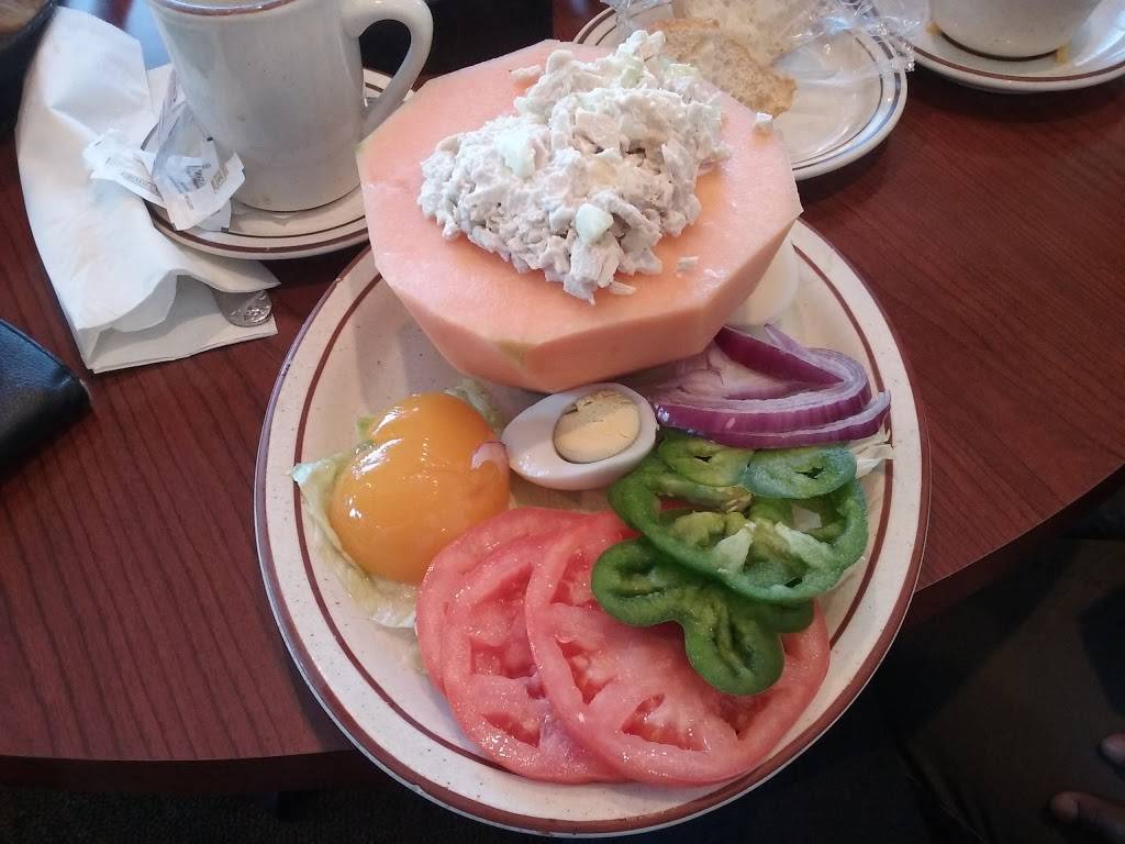 L & M Starlight Restaurant | restaurant | 8300 S Kedzie Ave, Chicago, IL 60652, USA | 7734765255 OR +1 773-476-5255