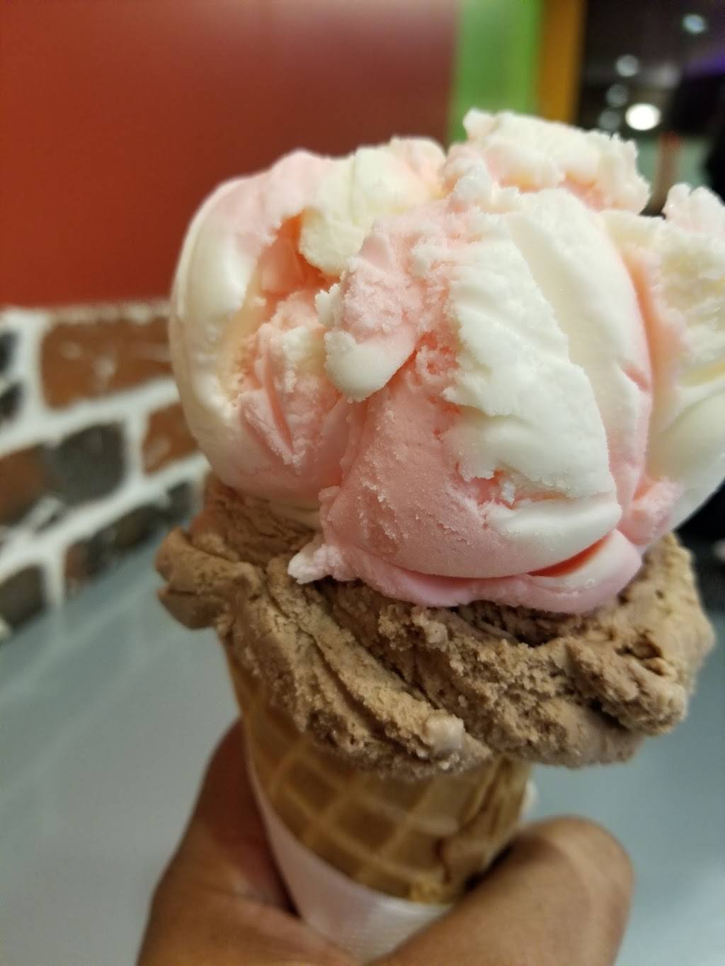 La michoacana newhall | meal takeaway | 23762 Newhall Ave, Santa Clarita, CA 91321, USA | 6616780499 OR +1 661-678-0499