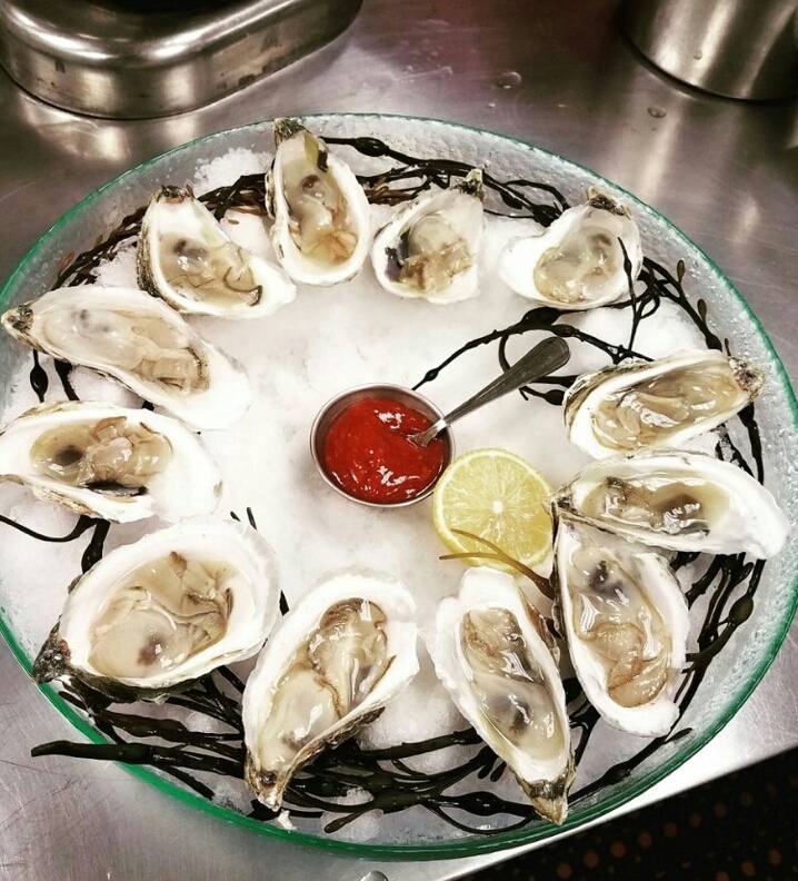 The Hill Bistro | restaurant | 3541 Riverdale Ave, Bronx, NY 10463, USA | 7187087770 OR +1 718-708-7770