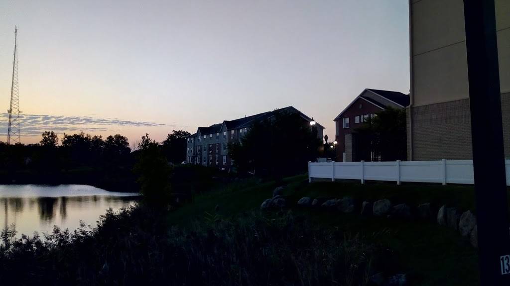 The Bistro – Eat. Drink. Connect.® | restaurant | 42700 W 11 Mile Rd, Novi, MI 48375, USA | 2483801234 OR +1 248-380-1234