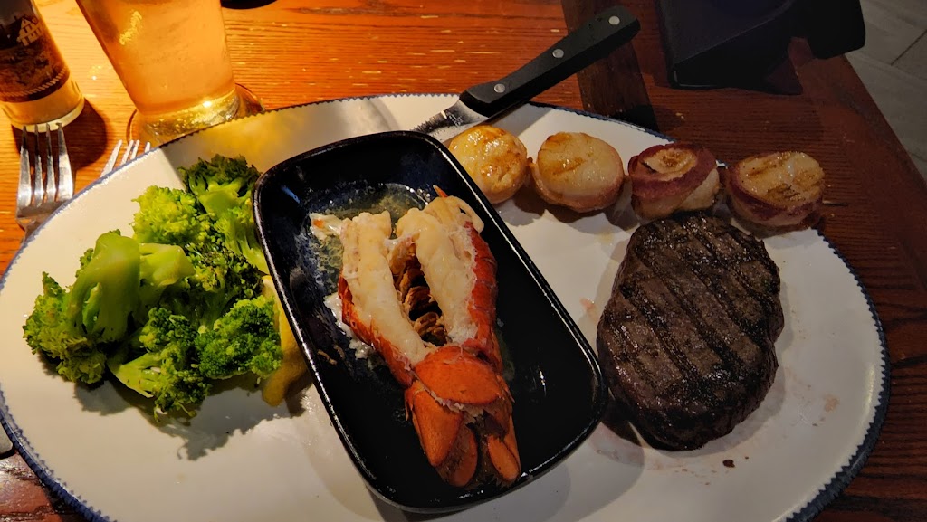 Red Lobster | restaurant | 5315 San Dario Ave, Laredo, TX 78041, USA | 9567915667 OR +1 956-791-5667