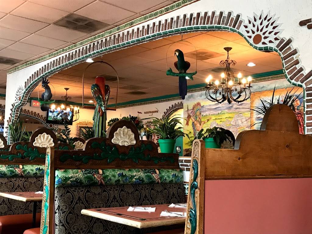 Azteca Mexican Restaurants | restaurant | 15704 Mill Creek Blvd #1, Mill Creek, WA 98012, USA | 4253852209 OR +1 425-385-2209