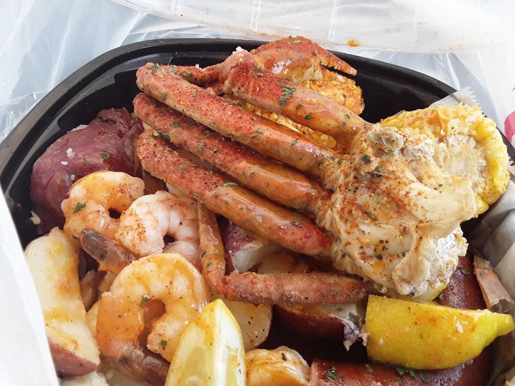 Krab Kingz Memphis | restaurant | 7140 Stage Rd #112, Memphis, TN 38133, USA | 9015524057 OR +1 901-552-4057