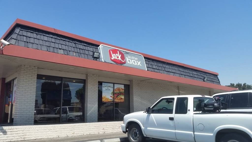 Jack in the Box | restaurant | 316 W Foothill Blvd, Rialto, CA 92376, USA | 9098750890 OR +1 909-875-0890