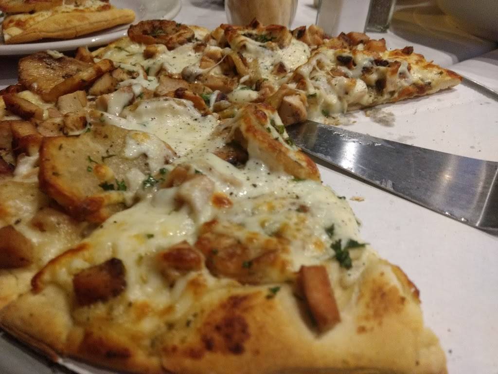 Pizza Capri | restaurant | 1501 E 53rd St, Chicago, IL 60615, USA | 7733247777 OR +1 773-324-7777