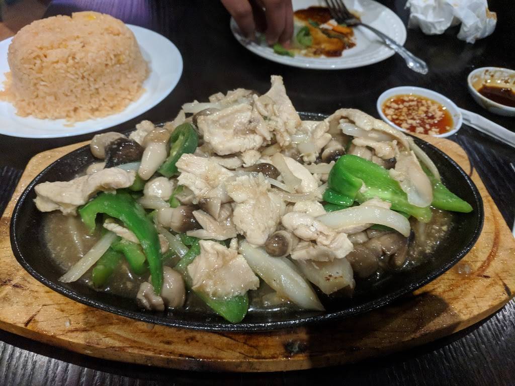 Fa-Sai Thai Cuisine | restaurant | 12910 Harbor Blvd, Garden Grove, CA 92840, USA | 7143710175 OR +1 714-371-0175