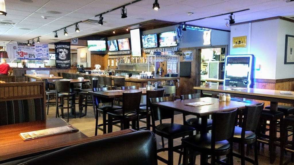 Old Chicago | restaurant | 3030 Utica Ridge Rd, Bettendorf, IA 52722, USA | 5633559494 OR +1 563-355-9494