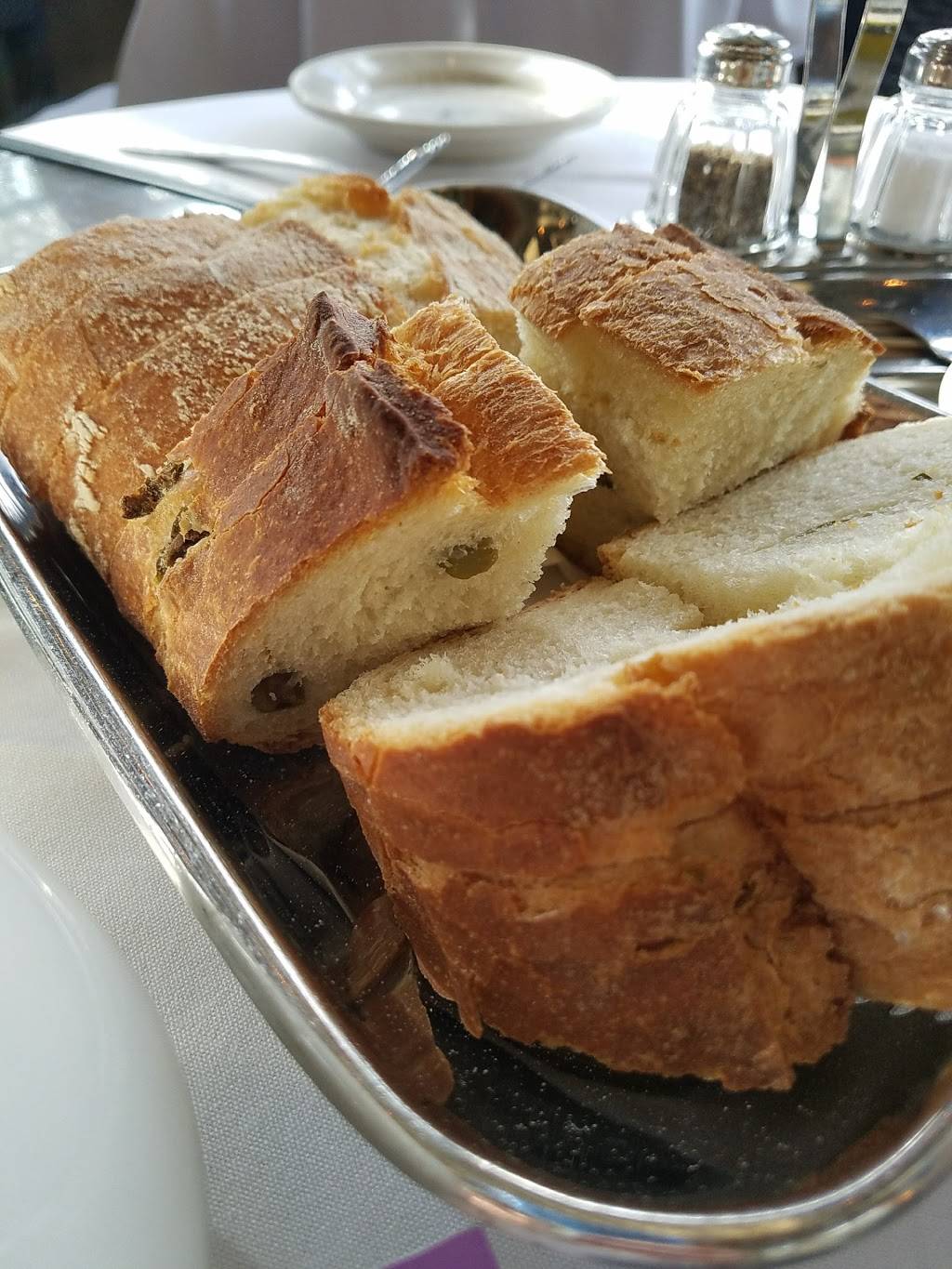 Il Fornaio | restaurant | 223 Corte Madera Town Center, Corte Madera, CA 94925, USA | 4159274400 OR +1 415-927-4400