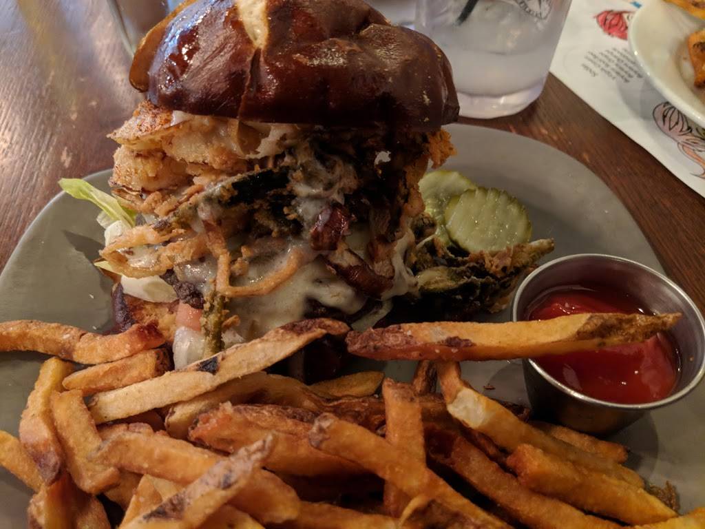 Nicksons Eatery | restaurant | 30 South La Grange Road, La Grange, IL 60525, USA | 7083544995 OR +1 708-354-4995