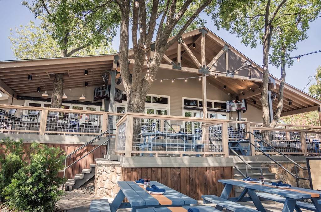 The Yard McKinney TX | restaurant | 107 S Church St, McKinney, TX 75069, USA | 4696310035 OR +1 469-631-0035