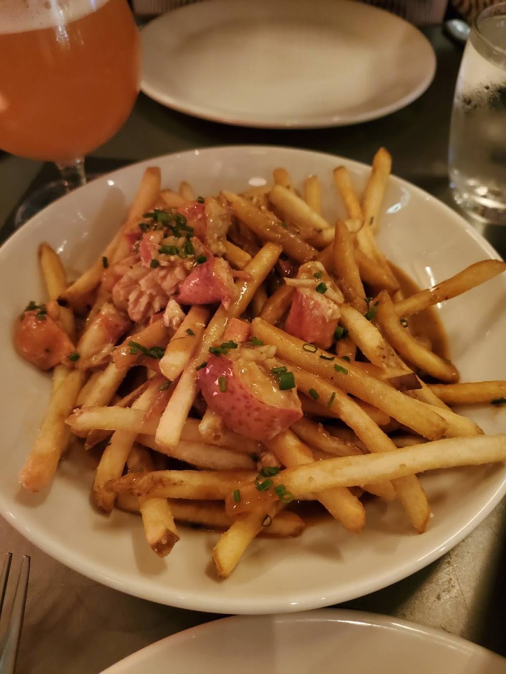 Rochambeau | cafe | 900 Boylston St, Boston, MA 02115, USA | 6172470400 OR +1 617-247-0400