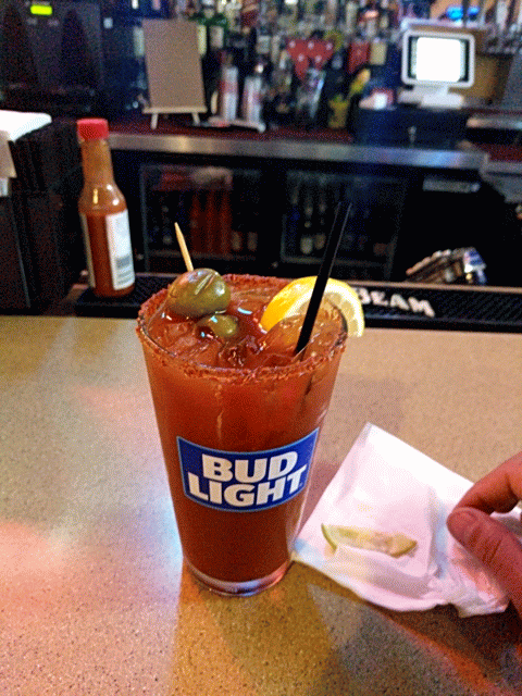 Compadres | Bar & Grill | restaurant | 1687 Hillman St, Tulare, CA 93274, USA | 5596868882 OR +1 559-686-8882