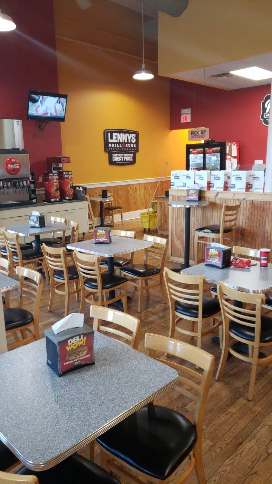 Lennys Grill & Subs | meal takeaway | 22 N Front St #111, Memphis, TN 38103, USA | 9015439230 OR +1 901-543-9230