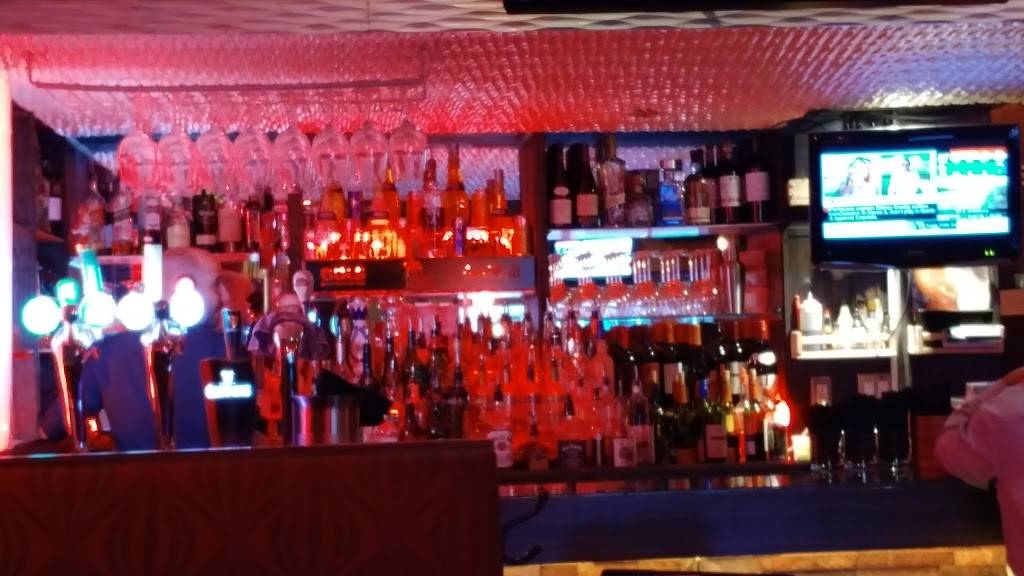 Spice Lounge and Tapas | restaurant | 52 Lakeshore Rd E, Mississauga, ON L5G 1E1, Canada | 9058918463 OR +1 905-891-8463