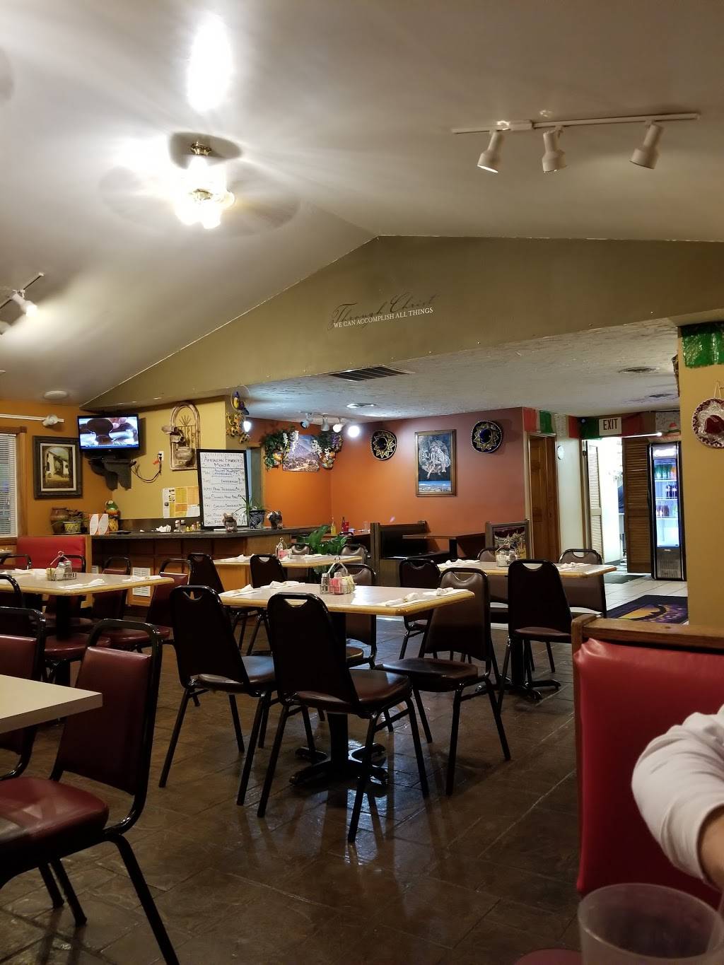 Monterrey Mexican Restaurant | restaurant | 118 N Main St, Lynnville, IN 47619, USA | 8129220126 OR +1 812-922-0126