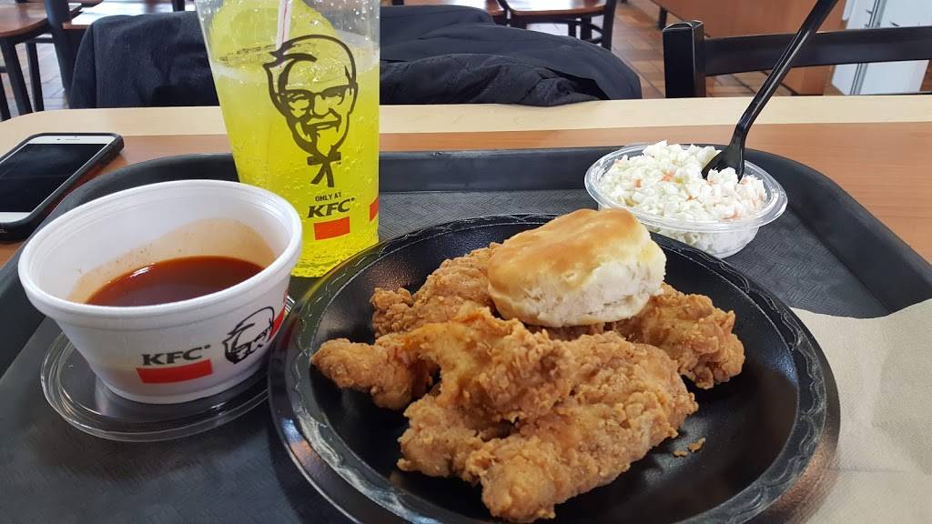 KFC | restaurant | 1659 Marion Rd, Bucyrus, OH 44820, USA | 4195621919 OR +1 419-562-1919
