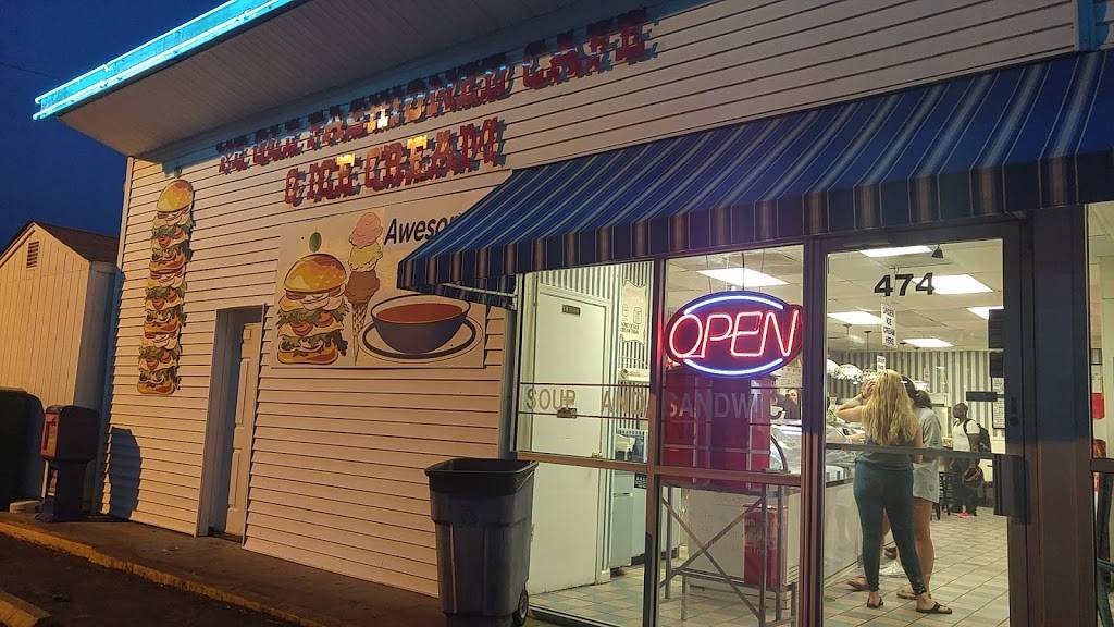 Ye Ole Fashioned Ice Cream | restaurant | 474 Savannah Hwy, Charleston, SC 29407, USA | 8437664854 OR +1 843-766-4854