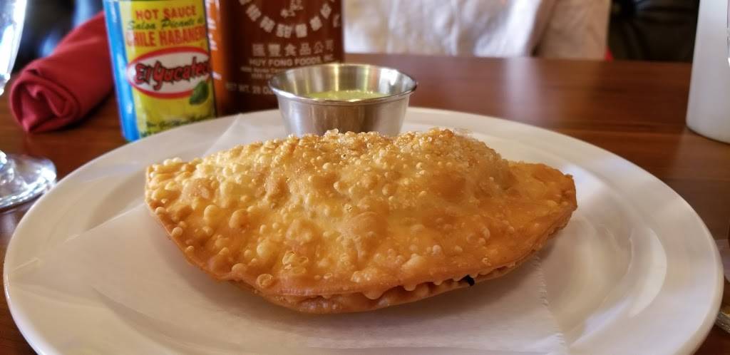 Mambo Empanadas | restaurant | 313 Union Ave, Rutherford, NJ 07070, USA | 2019333888 OR +1 201-933-3888