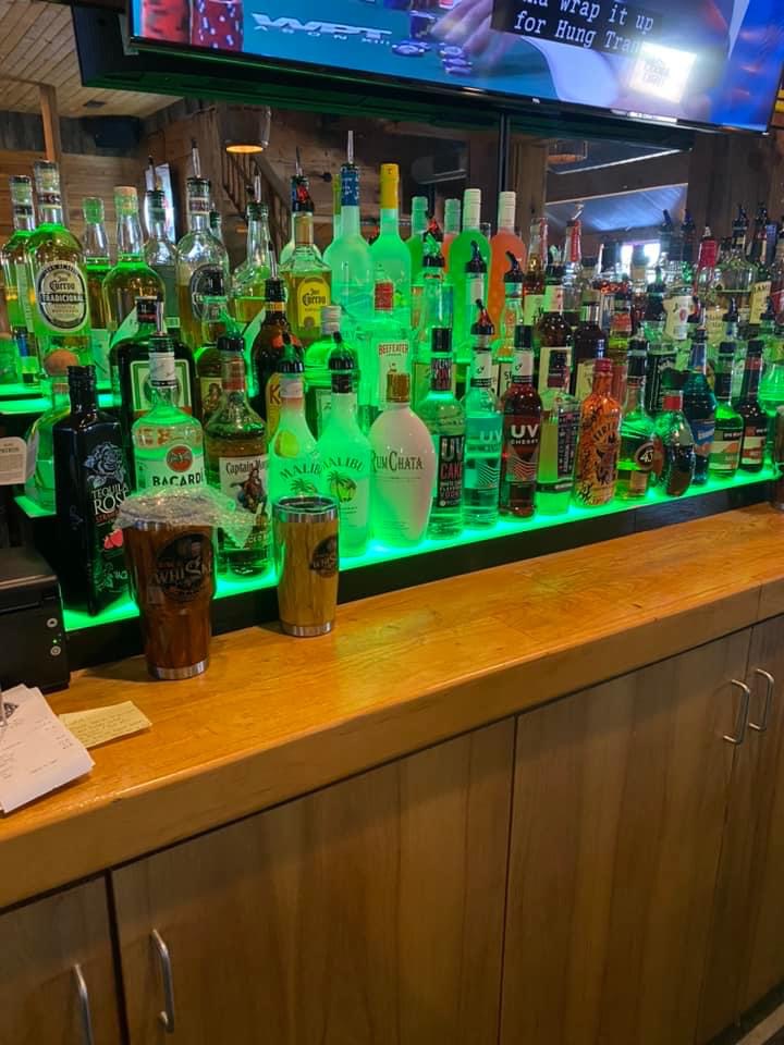 The Whiskey Barn | restaurant | 7125 Co Rd 407, Fulton, MO 65251, USA | 5738264234 OR +1 573-826-4234