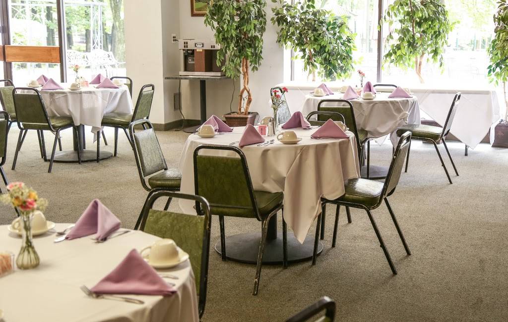 Vereinigung Erzgebirge (VE Club) | restaurant | 130 Davisville Rd, Warminster, PA 18974, USA | 2156755380 OR +1 215-675-5380