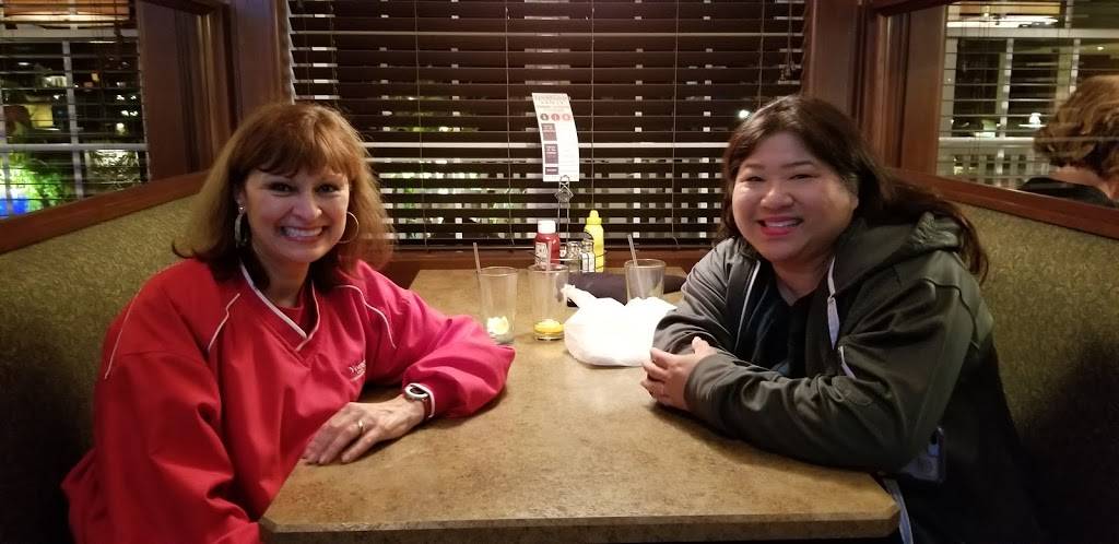 Kennsington Grille | restaurant | 4171 Westford Pl, Canfield, OH 44406, USA | 3305338733 OR +1 330-533-8733