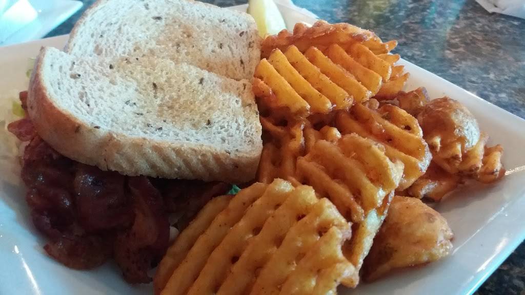 B&Cs Hideout | restaurant | 7242 W US-52, New Palestine, IN 46163, USA | 3178614433 OR +1 317-861-4433