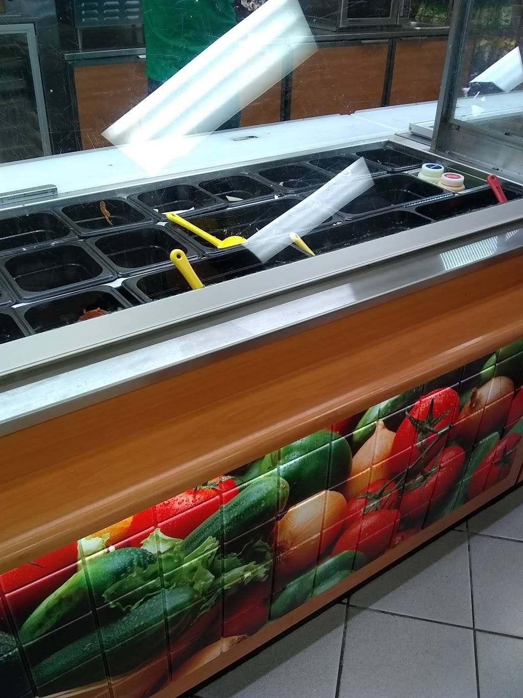 Subway Restaurants | restaurant | 172 Farm to Market Rd 1488, Conroe, TX 77384, USA | 9362735402 OR +1 936-273-5402