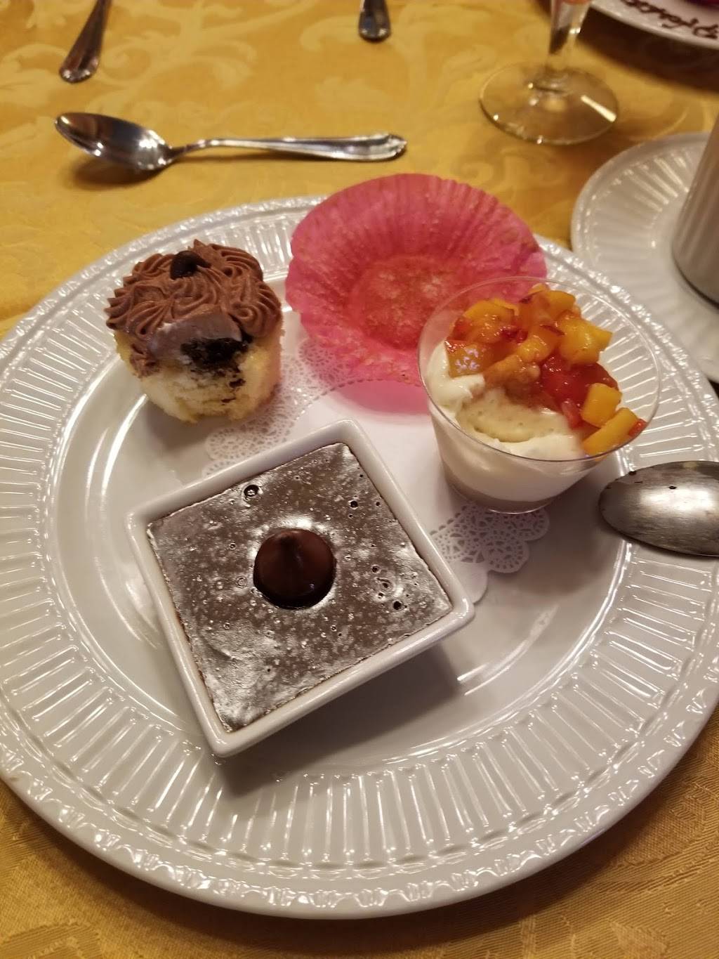 JC Wyatt House | restaurant | 1309 Felix St, St Joseph, MO 64501, USA | 8166761004 OR +1 816-676-1004