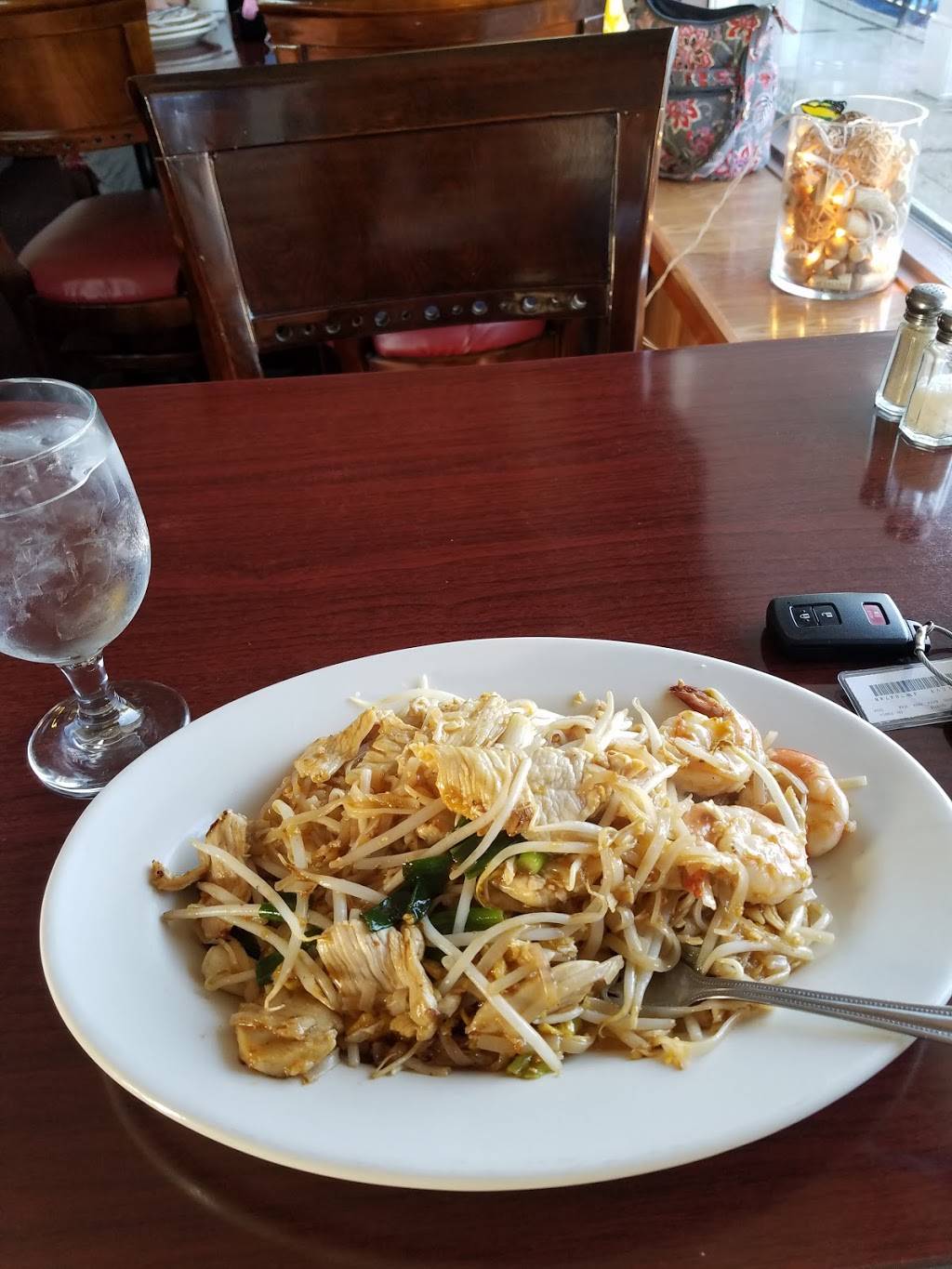 Taste of Thai | restaurant | 22-24 Broad St, Milford, CT 06460, USA | 2038762299 OR +1 203-876-2299